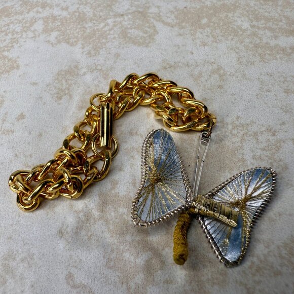 Vintage Reversible Butterfly Thread‑Art Charm Bracelet | Gold‑Tone 7” - Picture 6 of 6